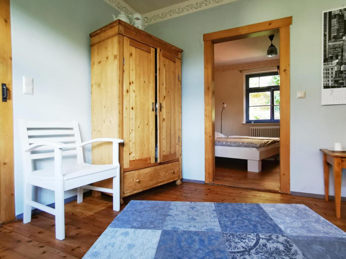 Charmantes Apartment Siebenschlaefer - Ferienwohnung Cafe 7 Weida 外观 照片